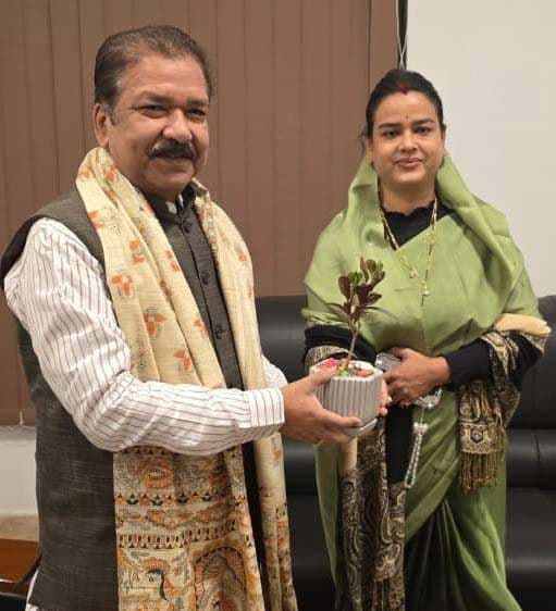 डिप्टी मेयर पल्लवी गुप्ता ने उद्योग मंत्री से की शिष्टाचार मुलकात