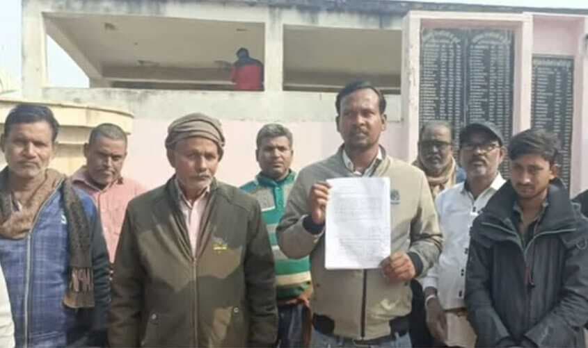 पानी बेचने वालों ने की रजिस्ट्रेशन शुल्क मुक्त करने की मांग