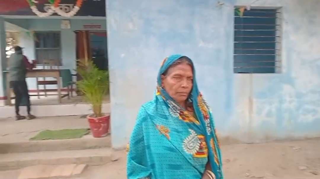 महिला के साथ मारपीट कर किया जख्मी, थाना में की शिकायत