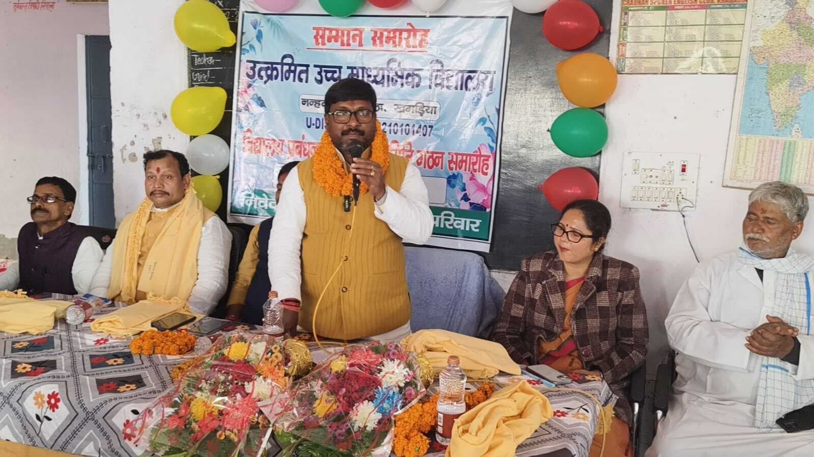 शिक्षा व्यवस्था को किया जायेगा और सुदृढ़ : सदर विधायक