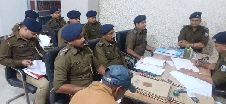 Madhubani News : डीएसपी ने नियमित वाहन चेकिंग करन का दिया आदेश