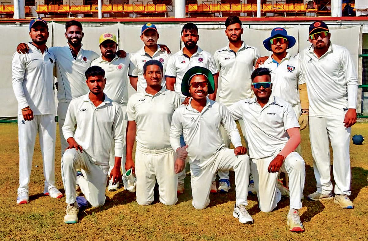 Chaibasa News : एमसीसी ने स्टूडेंट्स क्लब चाईबासा को हराया