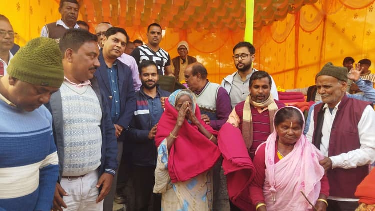 Bokaro News : योगीडीह में मां शारदा देवी की 173वीं जयंती मनायी गयी