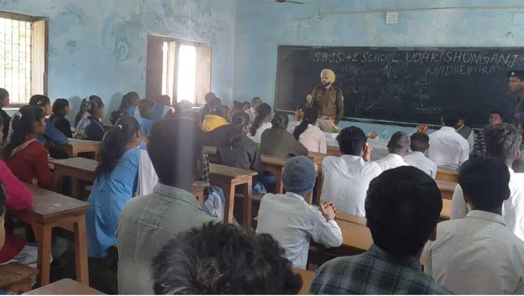 लगन व मेहनत से मिलेगी कामयाबी, अपने क्षेत्र का चयन कर प्रतियोगी परीक्षा की करें तैयारी