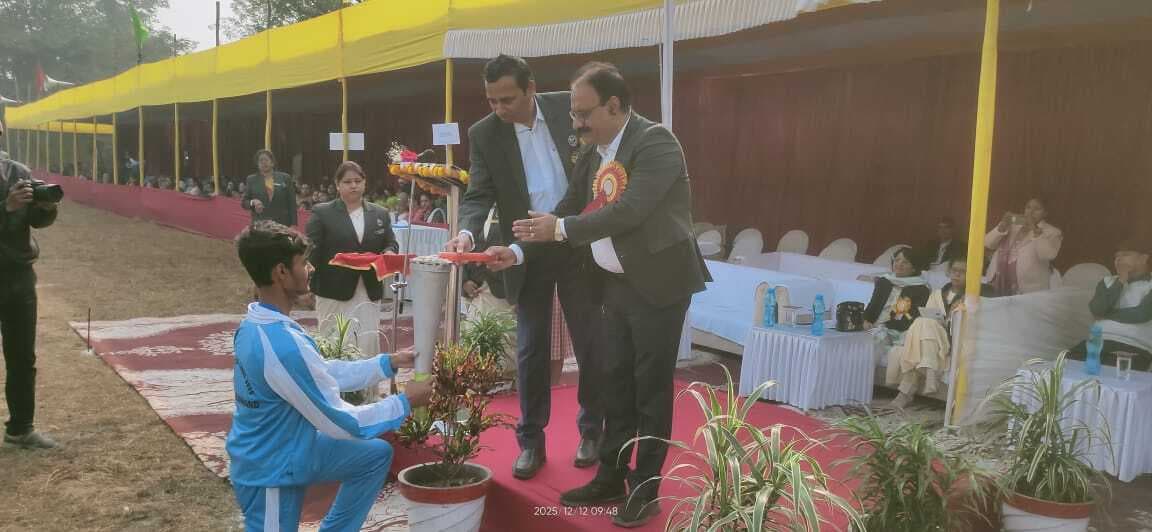 Dhanbad News : डी-नोबिली स्कूल मुगमा में वार्षिक खेल दिवस का आयोजन