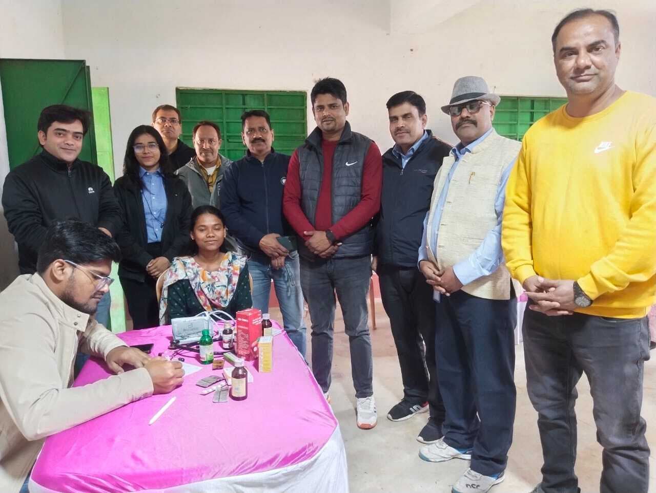 East Singhbhum News : शिविर में 352 ग्रामीण लाभान्वित ज्यादातर मरीज चर्मरोग के मिले