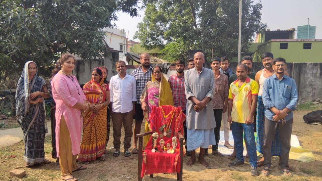 महादेवपुर के आशीष ने राष्ट्रीय वॉलीबॉल चैंपियनशिप में बनायी जगह, ग्रामीणों में खुशी