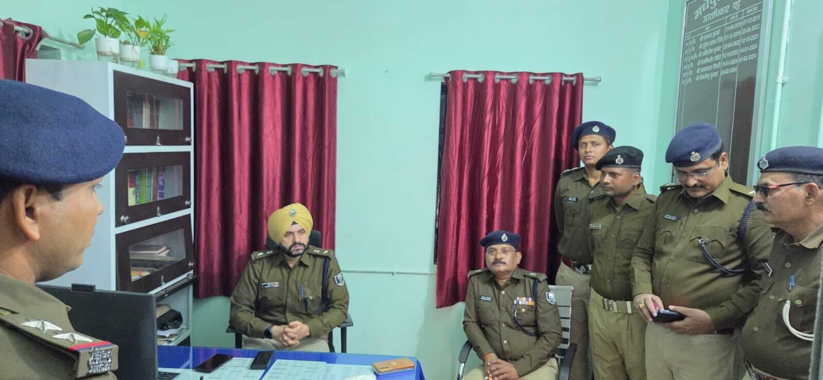 जमीन विवादों के निष्पादन को दें प्राथमिकता, भू-माफियाओं पर करें कार्रवाई