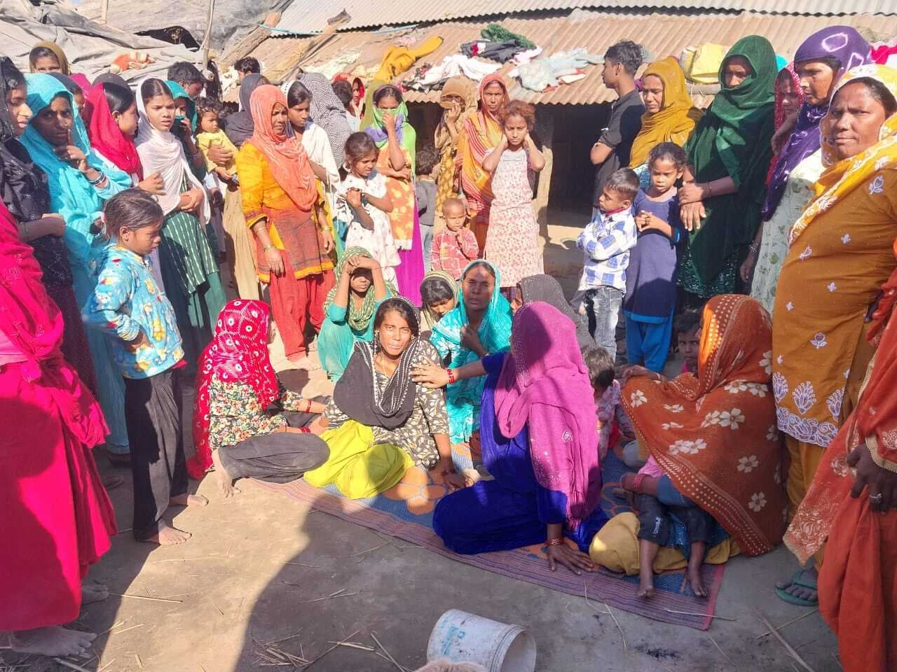 बालू लदे ट्रैक्टर की चपेट में आने से तीन वर्षीय मासूम की मौत