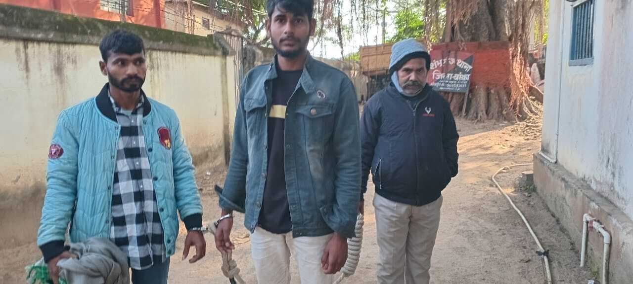 कांड के आरोपित सहित दो गिरफ्तार, भेजा जेल