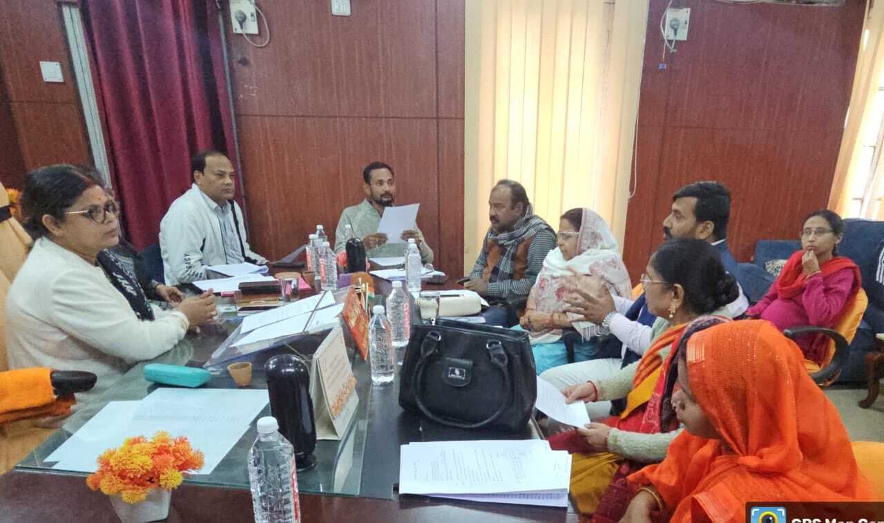 नगर के चौक-चौराहों पर लगे सीसीटीवी कैमरे किये जायेंगे मरम्मत