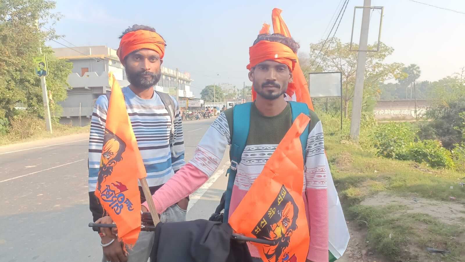 जमुई से केदारनाथ धाम की यात्रा पर साइकिल से निकले दो युवा