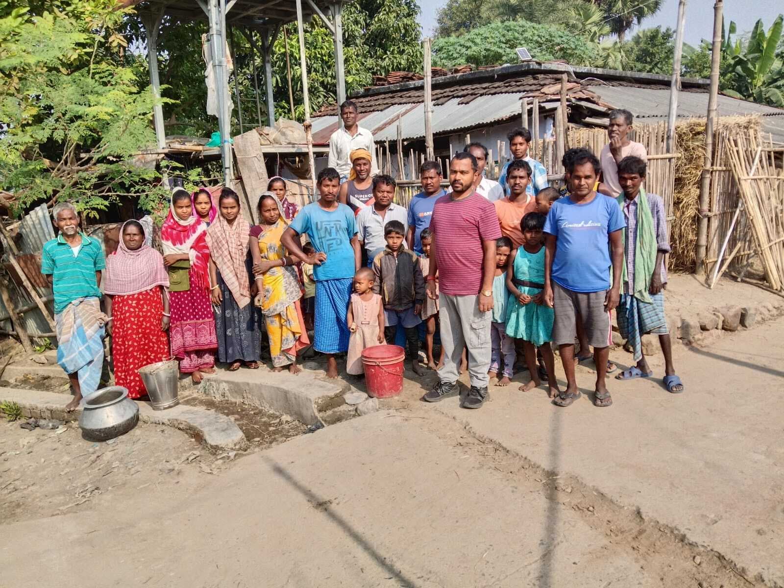 दर्जनों सोलर जल मीनार खराब, ग्रामीणों ने की मरम्मत की मांग