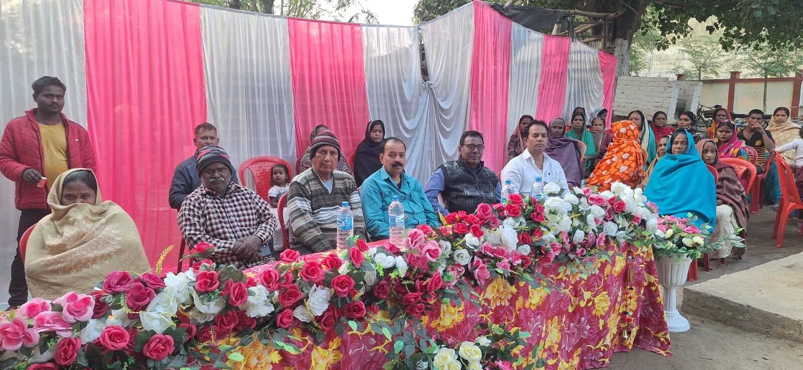 वार्ड के विकास व जनहित से जुड़े मामले पर हुई चर्चा