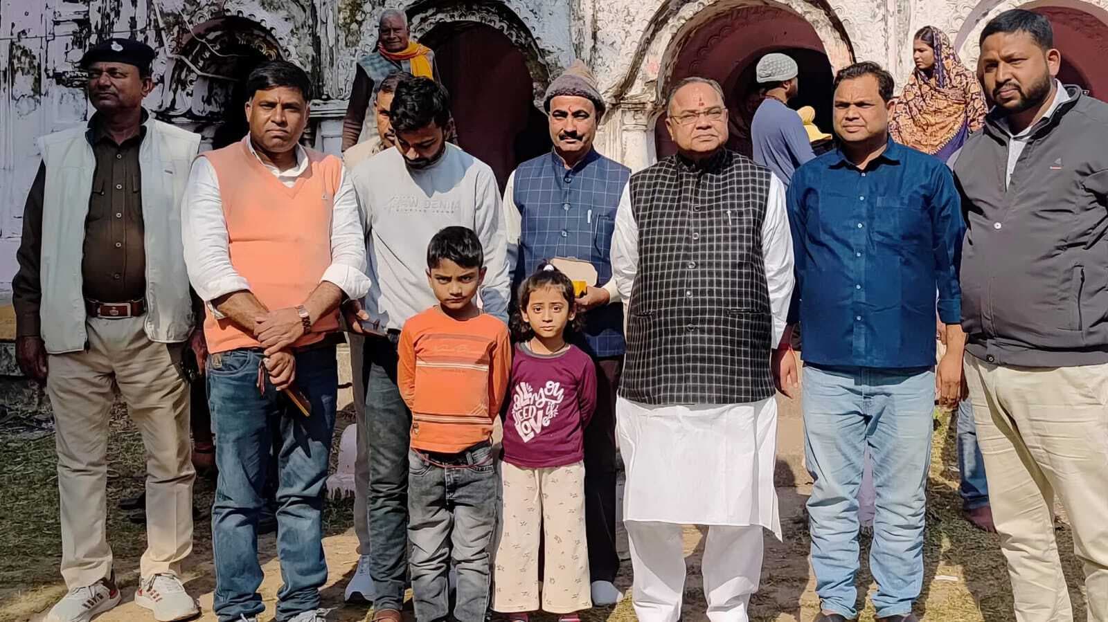 बांका विधायक ने लक्ष्मीपुर काली मंदिर में की पूजा