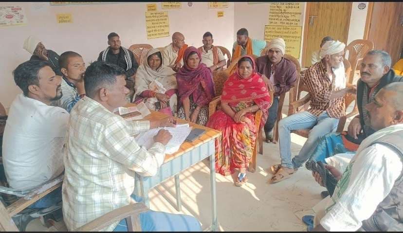 ग्राम कचहरी में सुलझाया गया बंटवारे का मामला