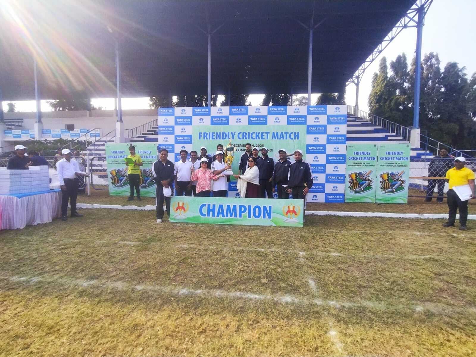 Chaibasa News : सीकेपी रेल ने टाटा स्टील को हराया