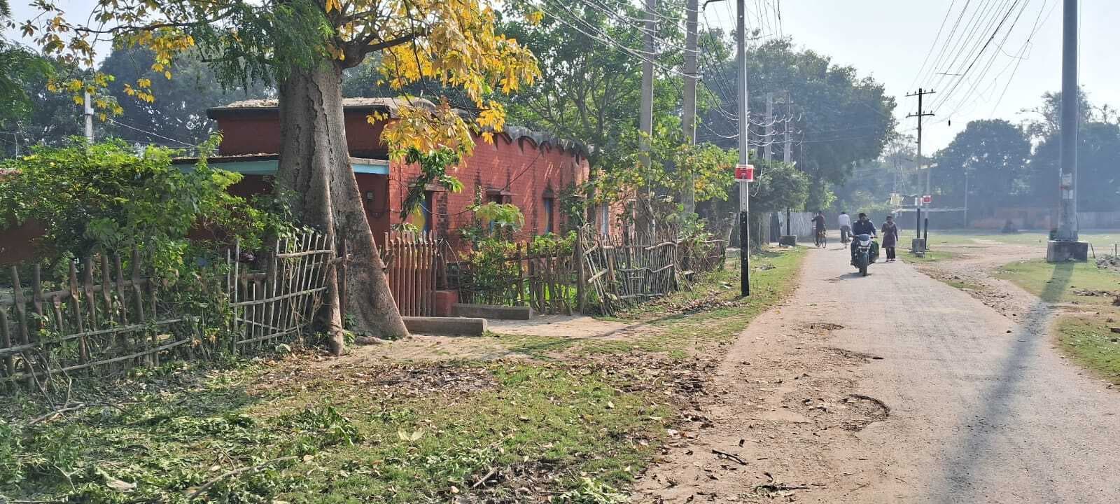 रेलवे क्वार्टर में अवैध रूप से रह रहे लोगों की होगी पहचान