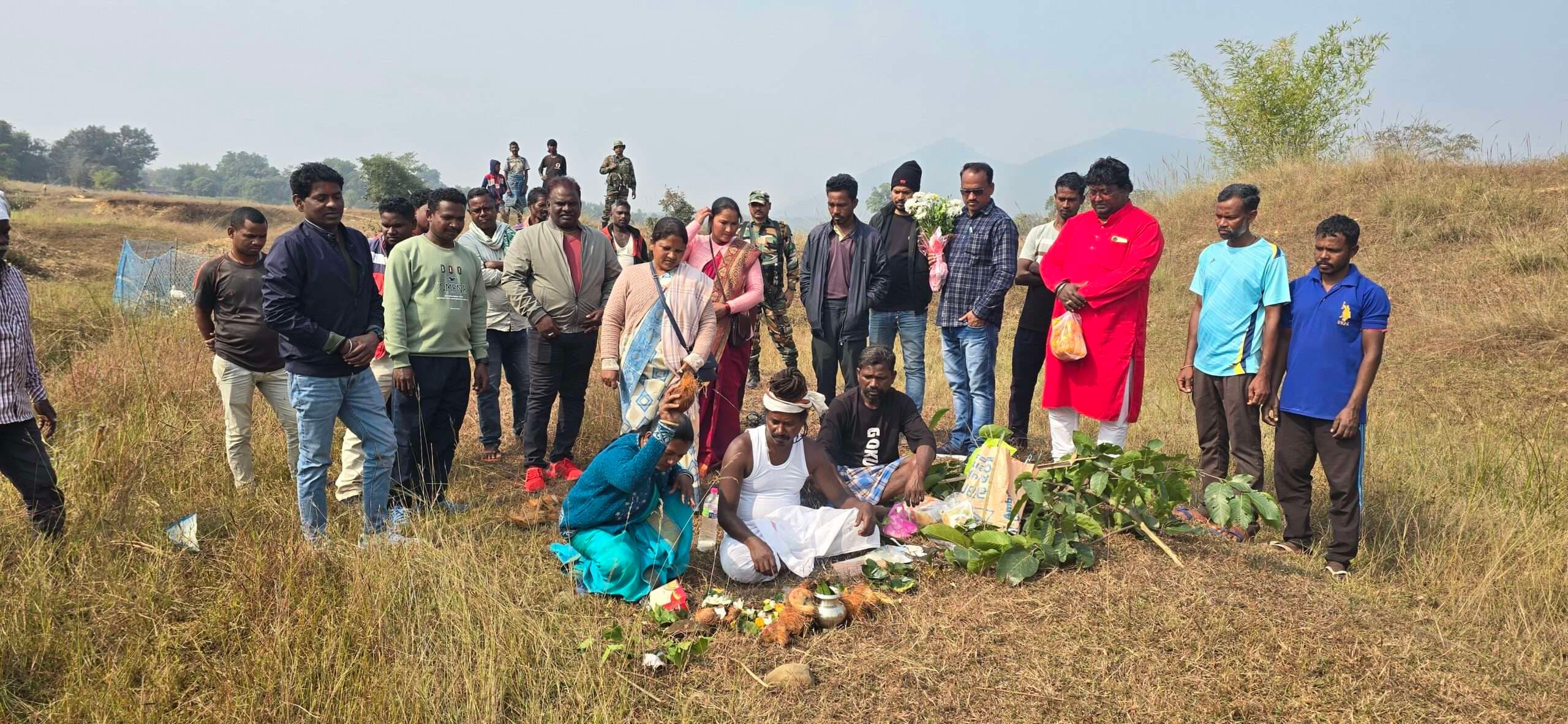 Chaibasa News : चक्रधरपुर विस में 10.30 करोड़ से सात चेकडैम, सड़क, पुल व नाली का होगा निर्माण
