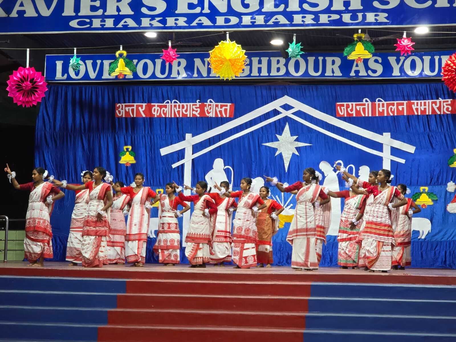 Chaibasa News : ईश्वर के प्रेम में कोई भेदभाव नहीं होता है