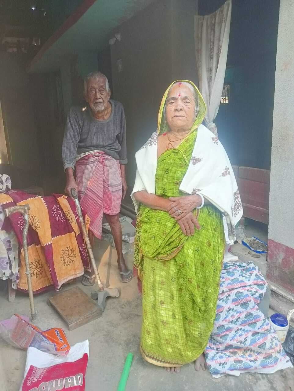 East Singhbhum News : वृद्धा का मुंह व हाथ बांधकर पांच लाख के आभूषण चोरी