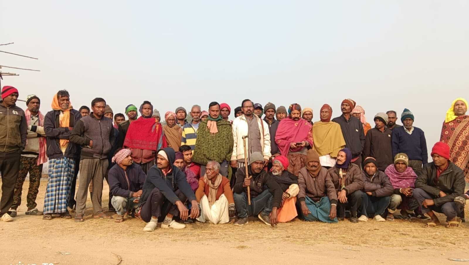 कृषि भूमि पर सड़क निर्माण का विरोध