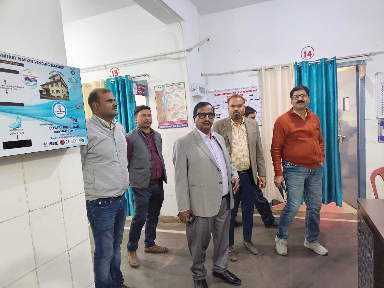 कर्मचारियों की उपस्थिति व स्वच्छता का सीएस ने जायजा