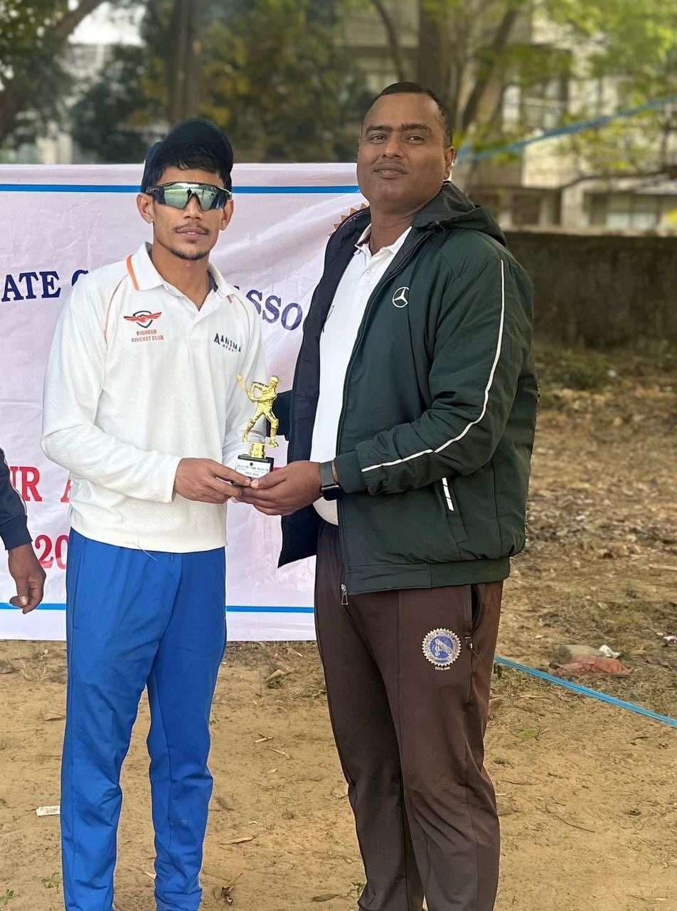 Jsca A Division cricket League : दिवाकर के ऑलराउंड प्रदर्शन से पायोनियर की टीम जीती