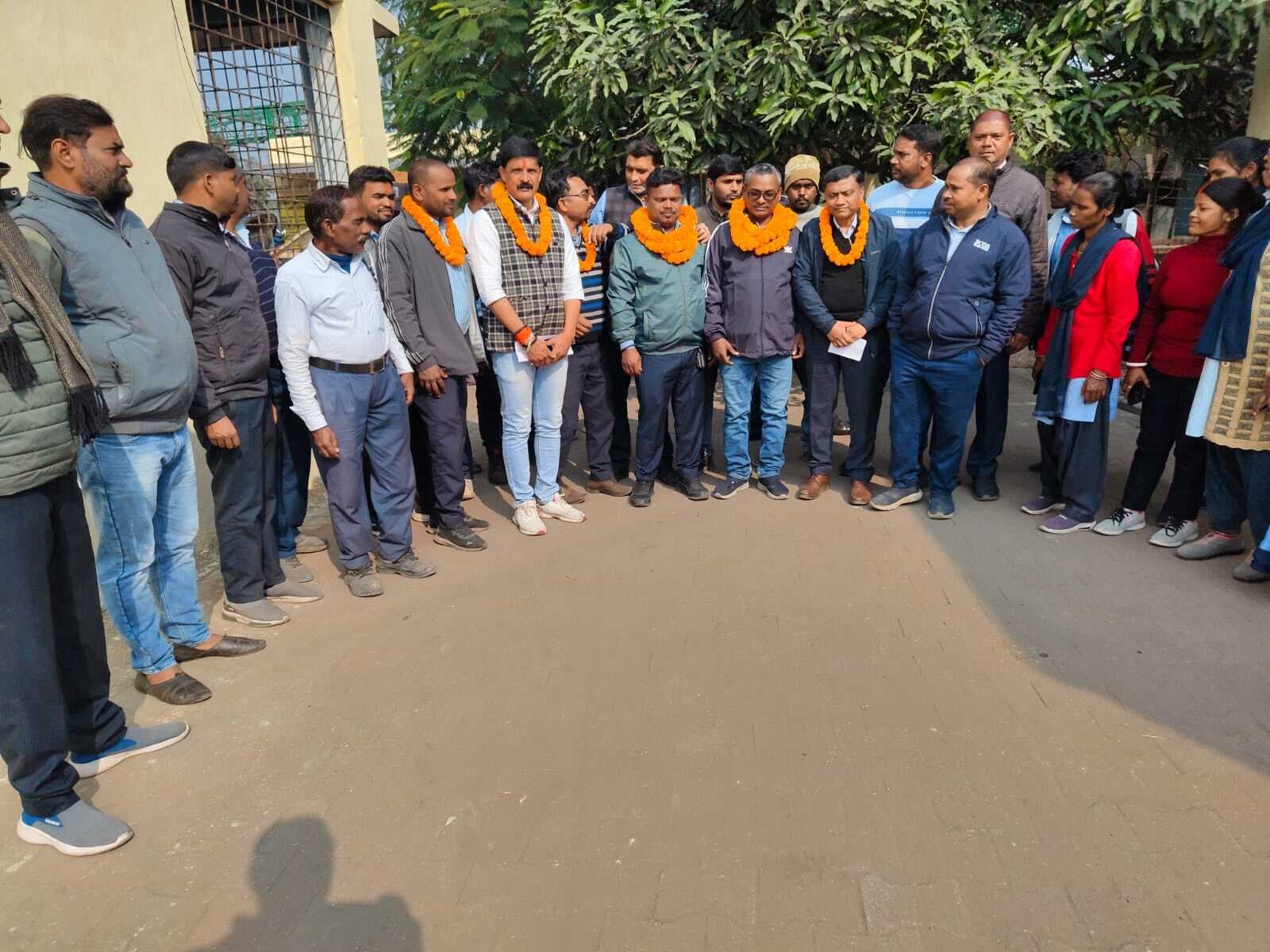 बालेश्वर उरांव अध्यक्ष और राजेंद्र कुमार भुइयां को सचिव बनाया गया