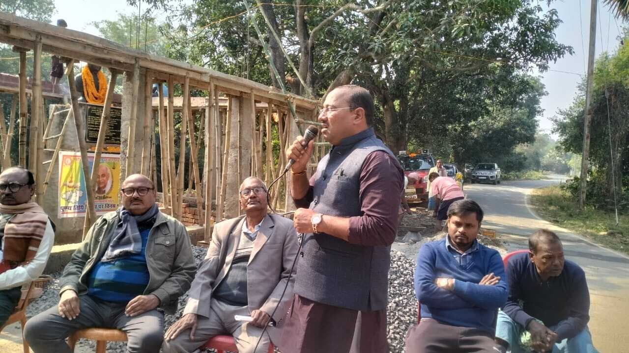 75 वीं पुण्यतिथि पर सरदार पटेल को दी श्रद्धांजलि