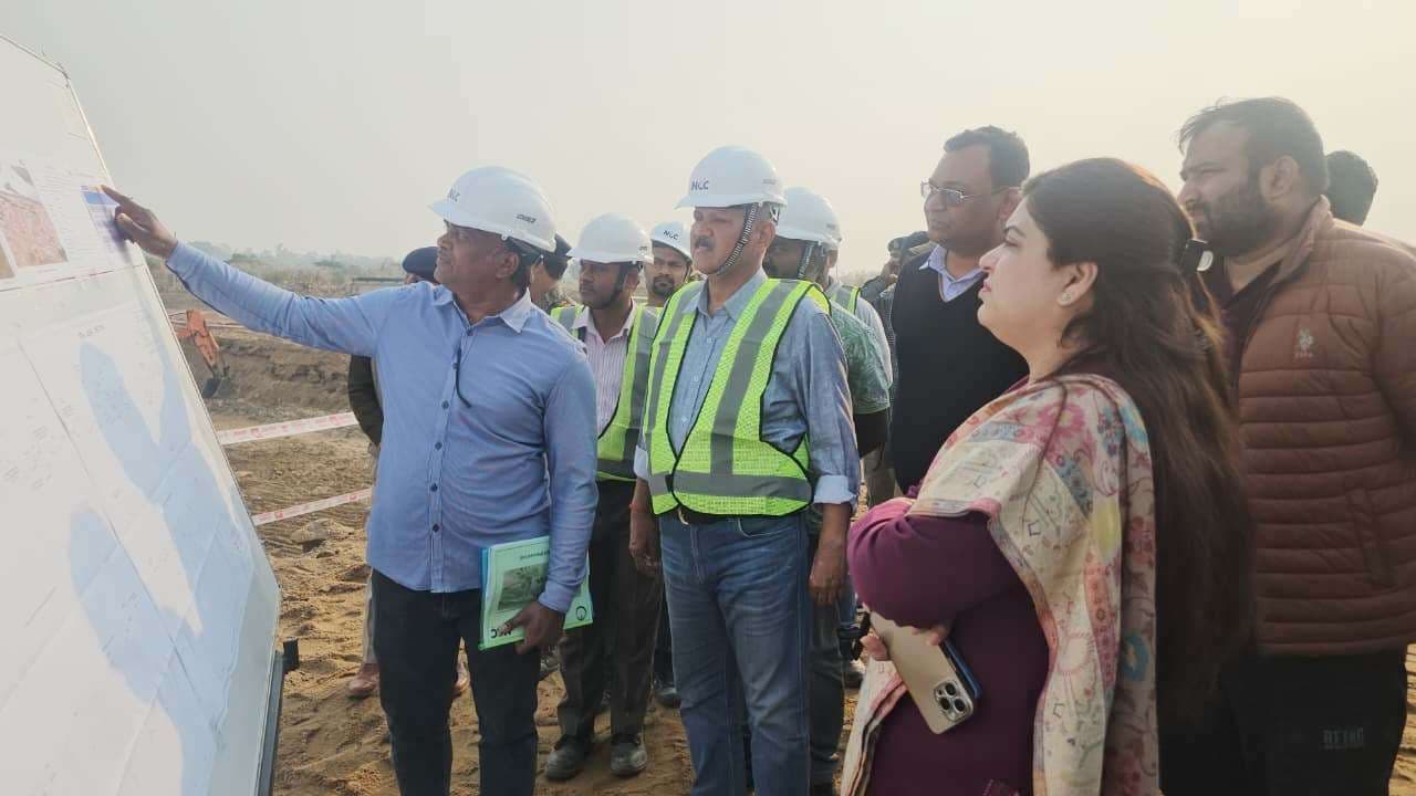 Aurangabad News : पेयजल आपूर्ति योजना का गंभीरता से रखें ख्याल, समय पर पूरा हो काम