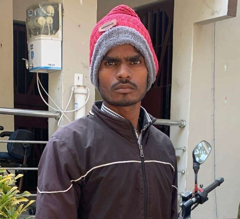 चोरी की बाइक के साथ भागलपुर का युवक असरगंज से गिरफ्तार