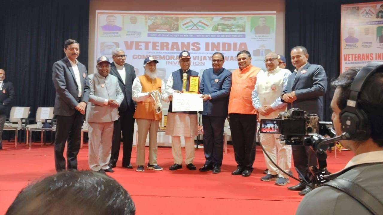 Samastipur News:सर्वश्रेष्ठ केंद्रीय कृषि विवि अवार्ड से सम्मानित हुआ आरएयू