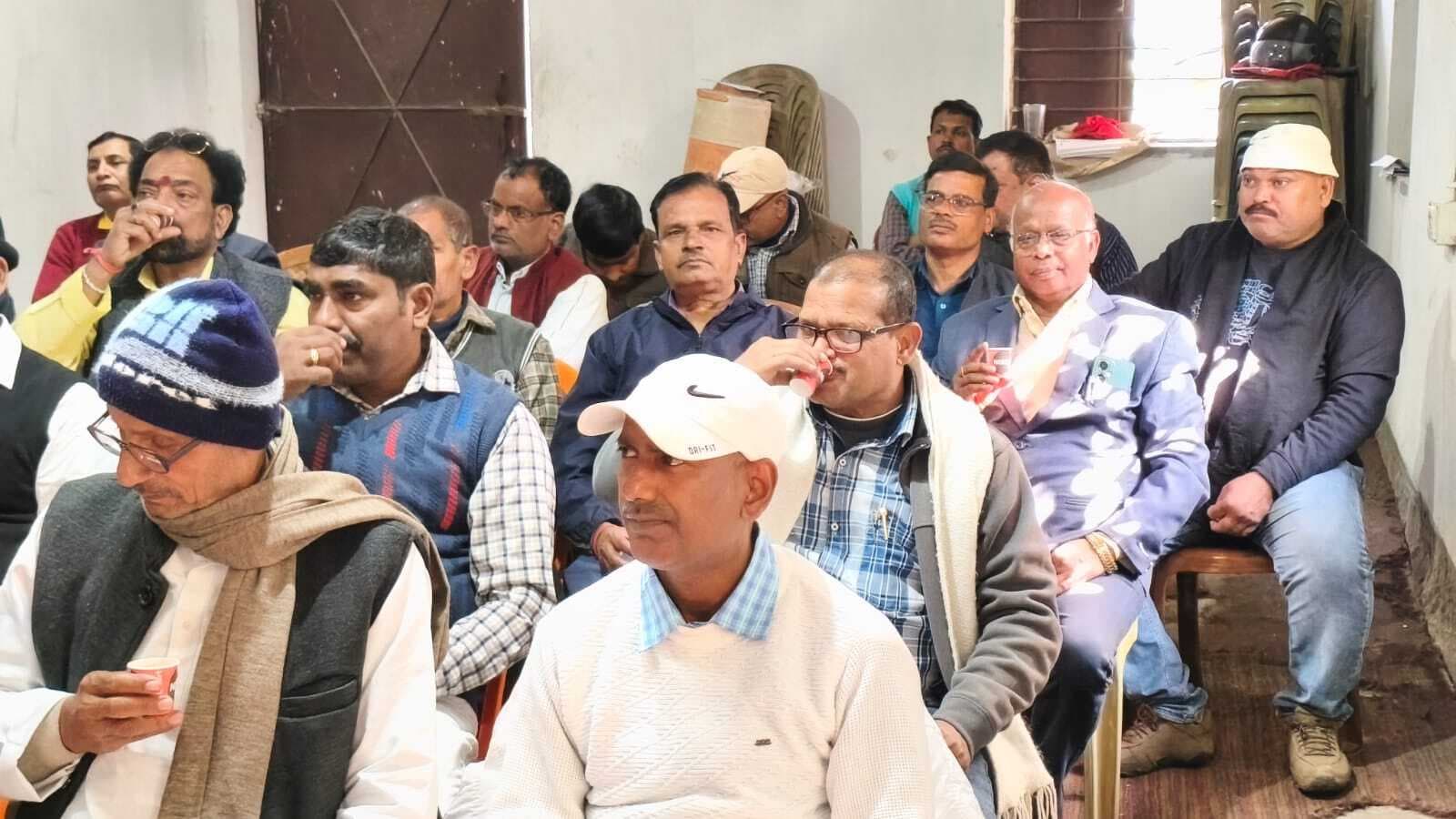 कर्मचारियों के लंबित मामलों का शीघ्र हो समाधान