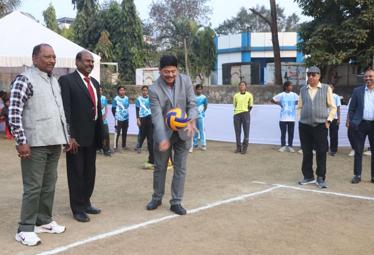24th Jharkhand Senior State Volleyball Championship: सीनियर राज्य वॉलीबॉल चैंपियनशिप शुरू, ईस्ट सिंहभूम जीता