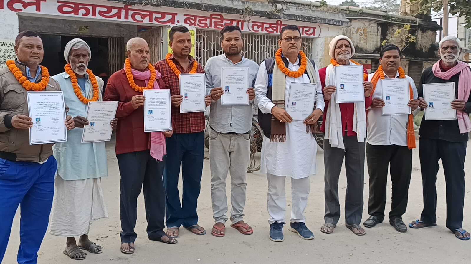 सब्जी उत्पादक सहयोग समिति के अध्यक्ष बने राजेश व सचिव राजीव