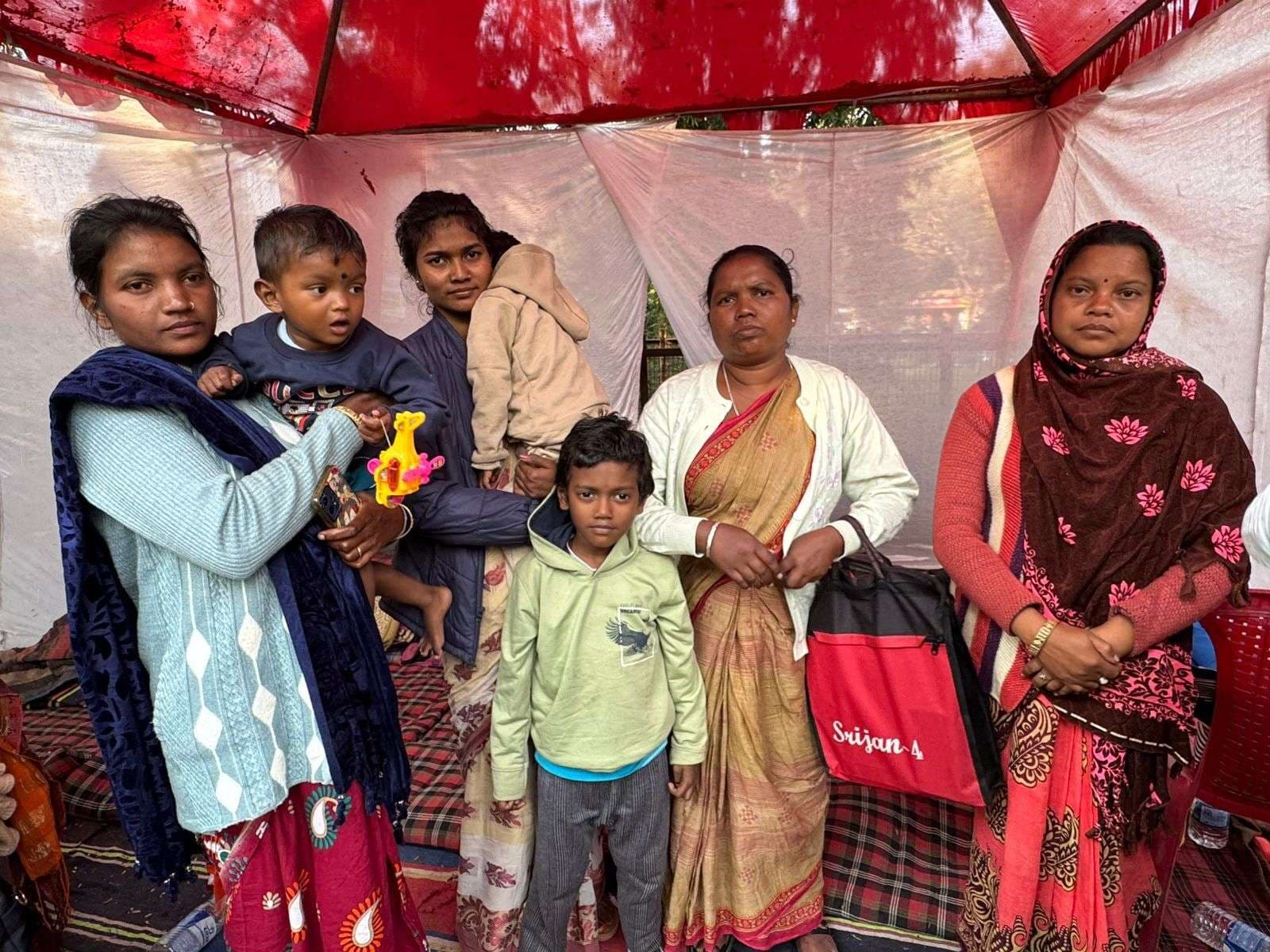 East Singhbhum News : मृत ठेका मजदूरों के आश्रितों को नहीं मिली नौकरी, नाराजगी