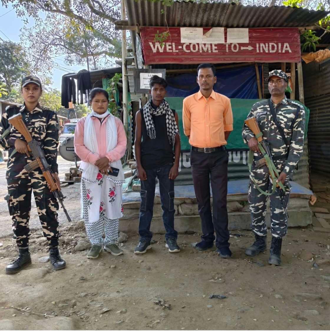 बाल श्रम के लिए ले जाये जा रहे बच्चे काे एसएसबी ने किया रेस्क्यू