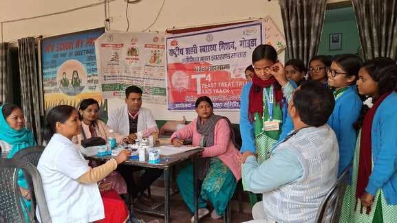 145 छात्राओं की हुई हीमोग्लोबिन जांच, दी गयी मुफ्त दवाइयां