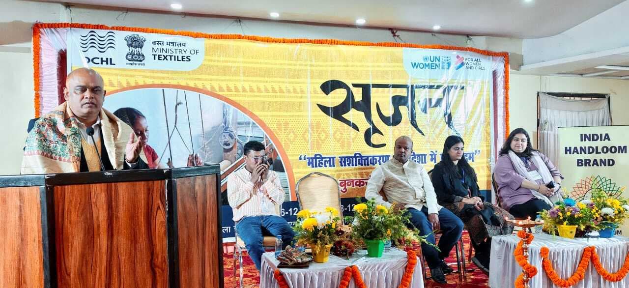 East Singhbhum News : प्रशिक्षण को रोजगार और आत्मनिर्भरता से जोड़ें : एसडीओ