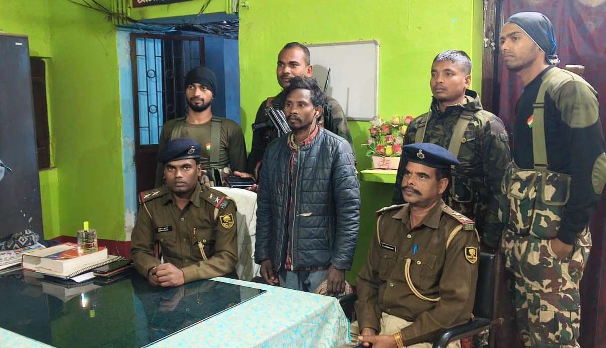 छह वर्षों से फरार नक्सली के आरोपी योगेंद्र नैया गिरफ्तार