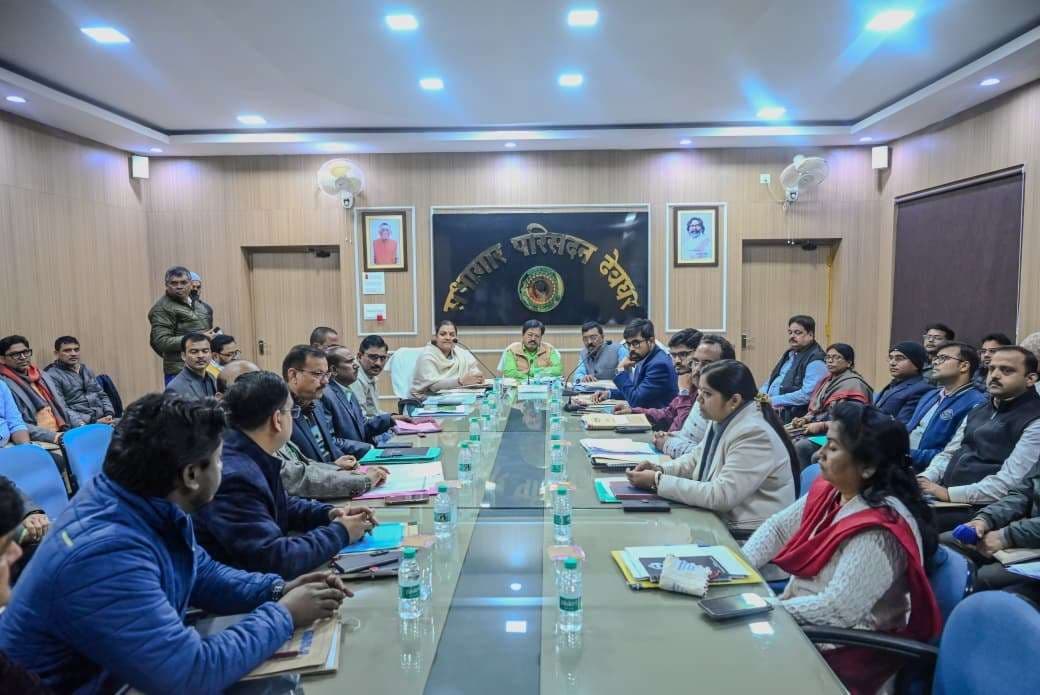 Deoghar news : औद्योगिक इकाइयों में प्रदूषण मानकों का शत-प्रतिशत हो पालन : सभापति