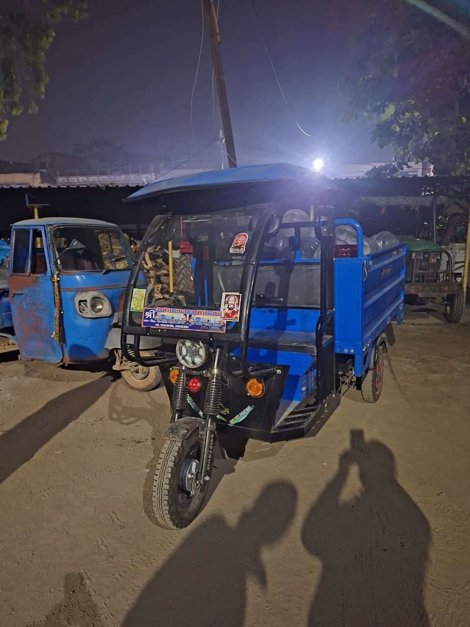 Deoghar news : बिना निबंधन के पानी बेचने वालों पर निगम का शिकंजा, तीन वाहन जब्त, 75 हजार वसूले