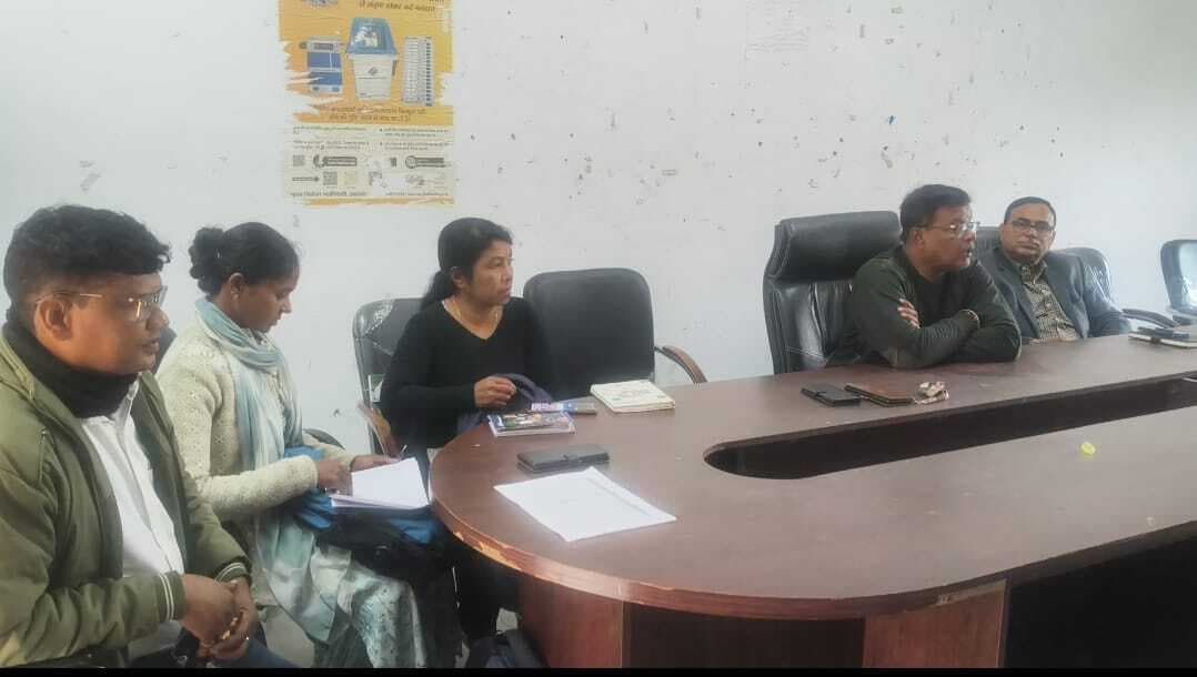 Seraikela Kharsawan News : राशन डीलरों के यहां बनेंगे स्वास्थ्य कार्ड