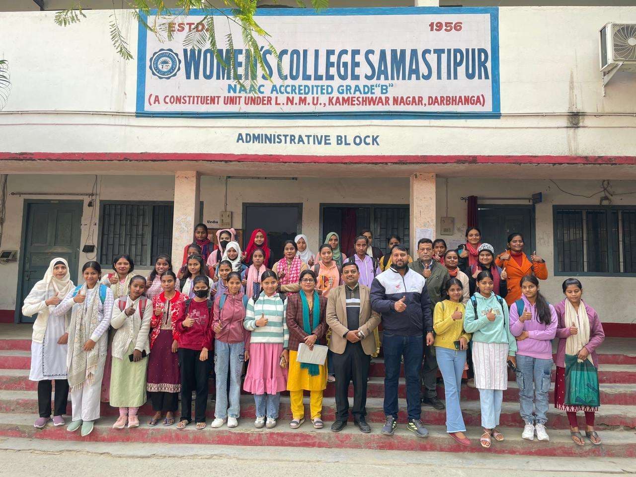 Samatipur : सड़क सुरक्षा को ले छात्राओं को किया गया जागरूक