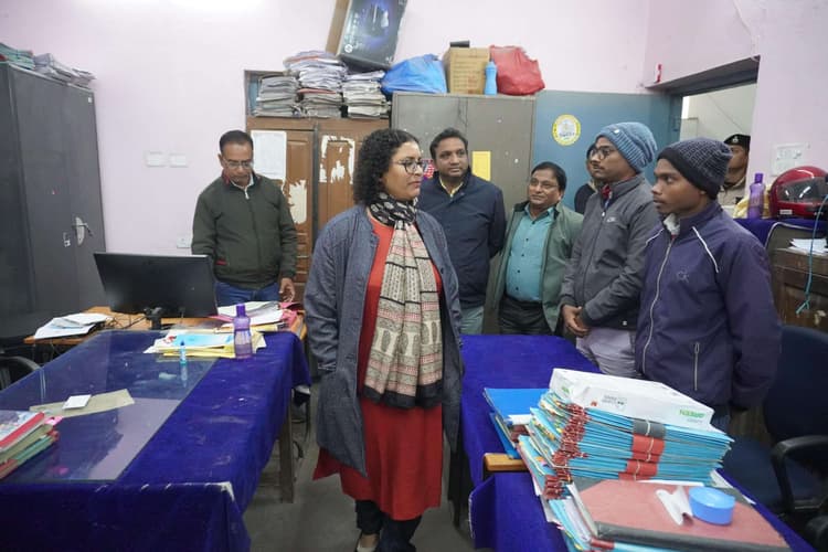 नियमित साफ-सफाई करते हुए फाइलों को सुव्यवस्थित रखें : डीडीसी