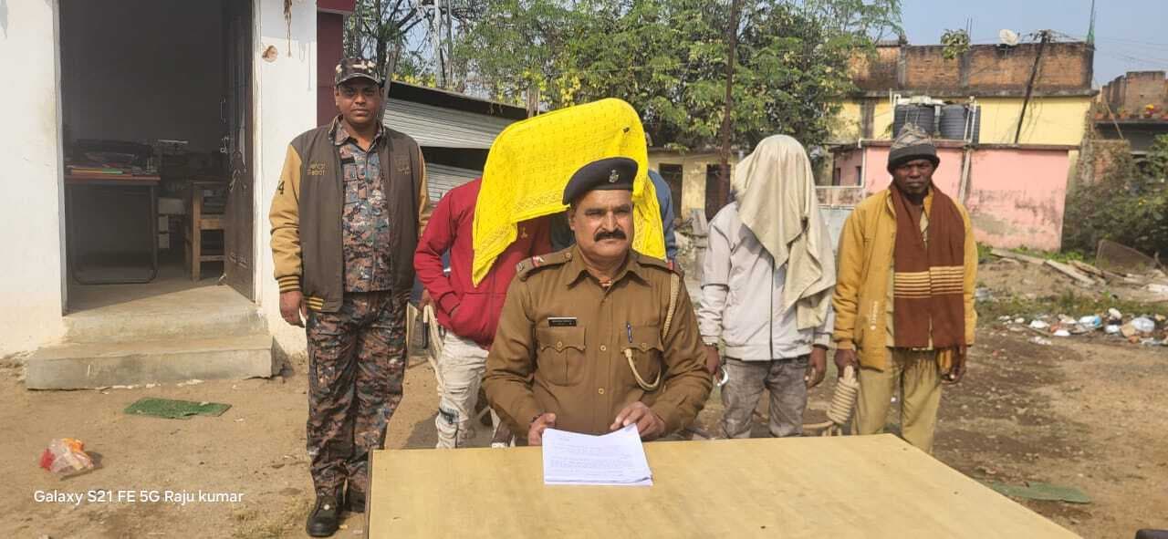 पुलिस ने बाइक चोरी के तीन आरोपियों को भेजा जेल