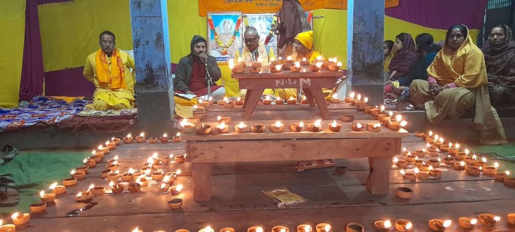 ज्योति कलश यात्रा रथ का हुआ भव्य स्वागत, दीप यज्ञ कार्यक्रम का  आयोजन