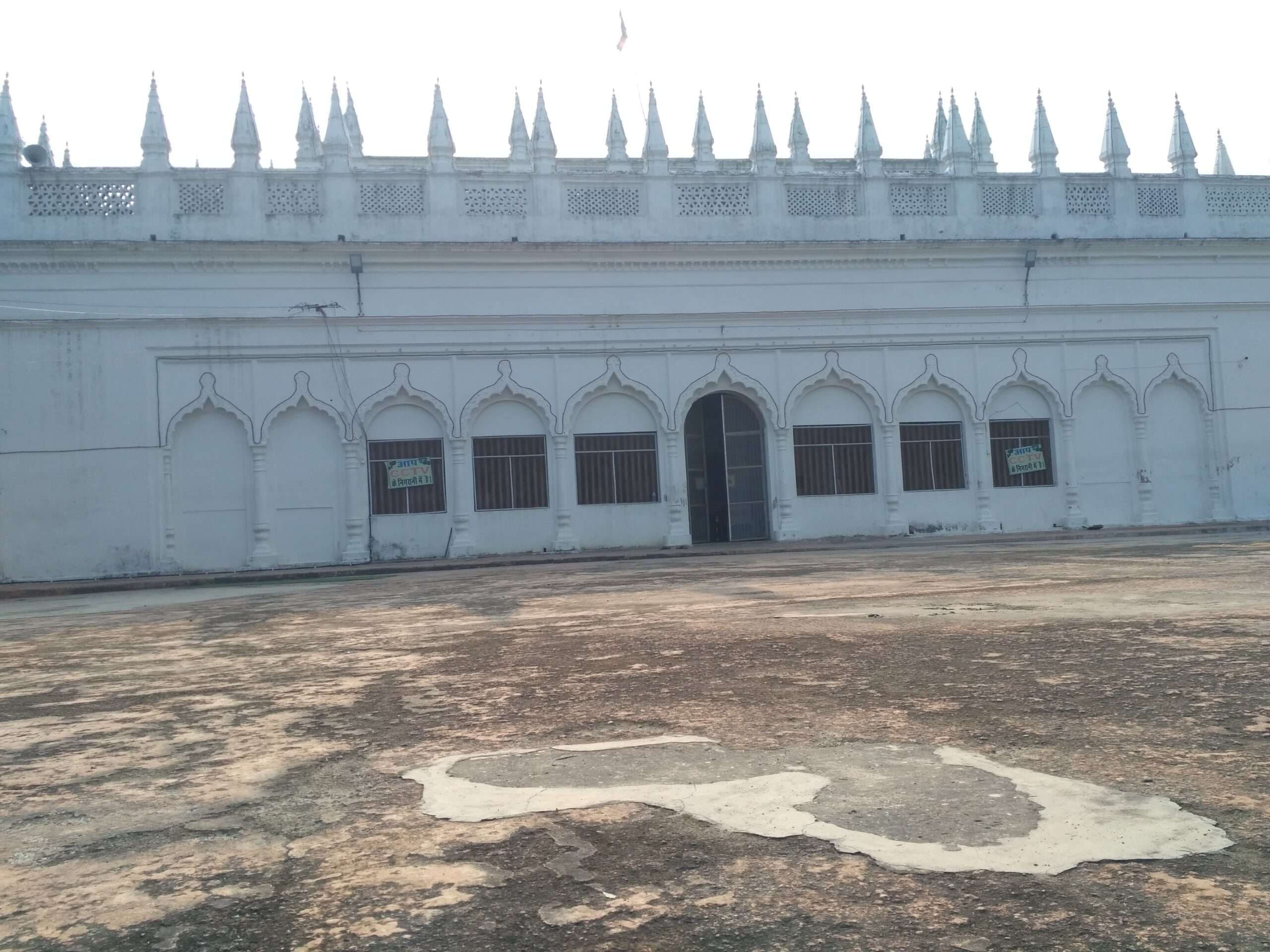 थावे मंदिर में चोरी की घटना से हथुआ के मठ-मंदिरों मेंं अलर्ट