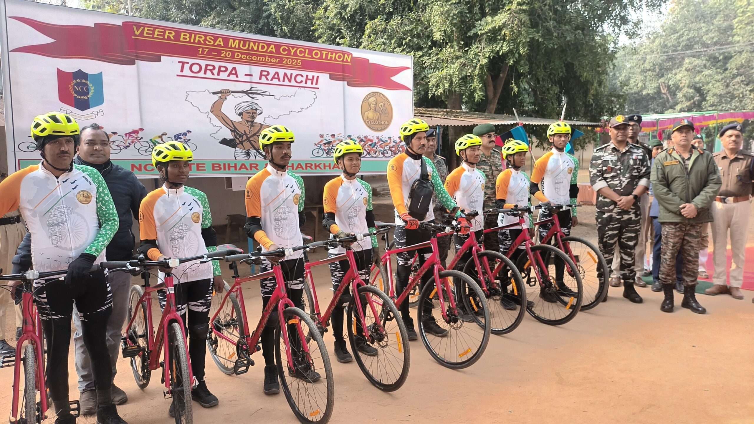 तोरपा से शुरू हुआ वीर बिरसा मुंडा साइक्लोथॉन, 16 को दिल्ली पहुंचेगी यात्रा